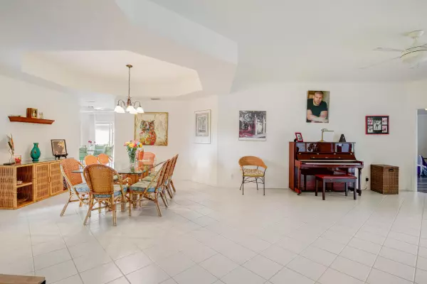 Boynton Beach, FL 33437,11570 Briarwood CIR 1