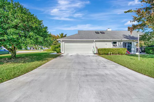 6304 SE Ames WAY, Hobe Sound, FL 33455