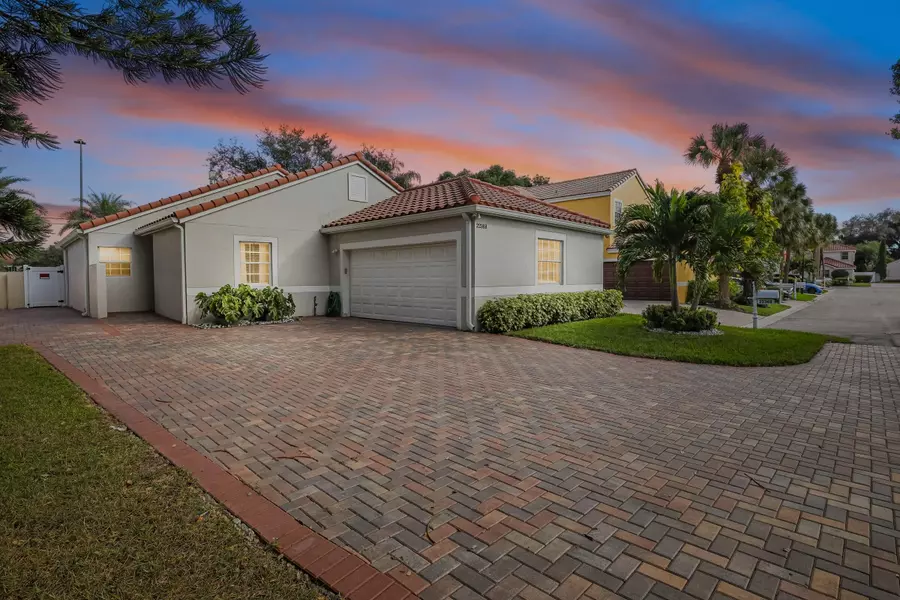 22368 Overture CIR, Boca Raton, FL 33428