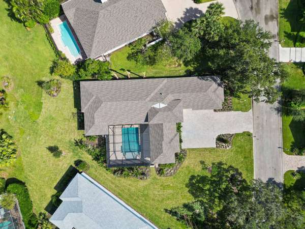 Vero Beach, FL 32962,236 Oak Hammock CIR