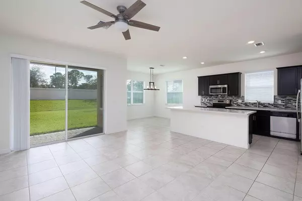 Port Saint Lucie, FL 34987,7847 NW Greenbank CIR