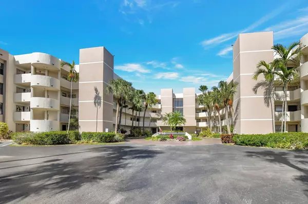 Boca Raton, FL 33433,5750 Camino Del Sol 102