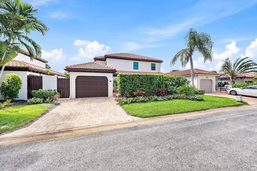 1484 Via Del Sol, Jupiter, FL 33477