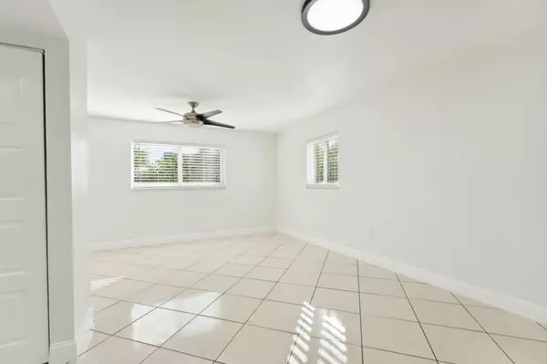 Boca Raton, FL 33432,650 SW 2nd AVE E155