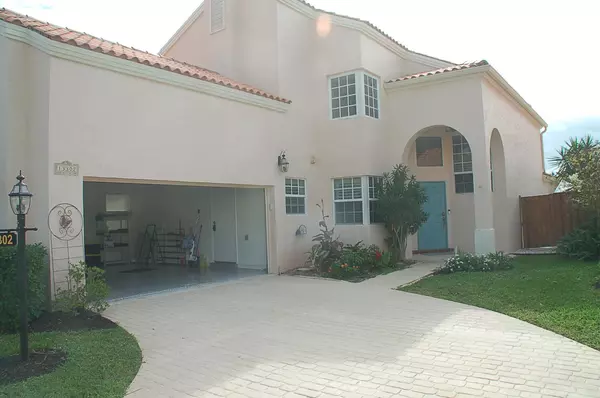 13302 Saint Tropez CIR, Palm Beach Gardens, FL 33410