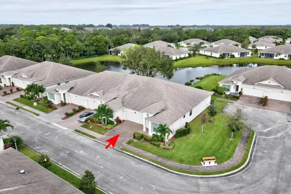 Vero Beach, FL 32966,7462 Oakcrest LN