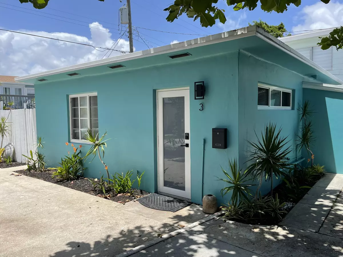 Lake Worth Beach, FL 33460,607 N L ST 3