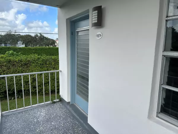 624 Burgundy M, Delray Beach, FL 33484