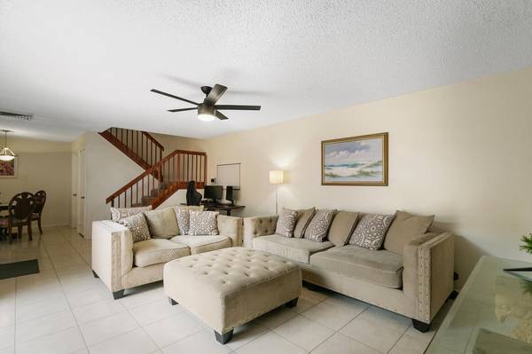 West Palm Beach, FL 33407,233 Charter WAY