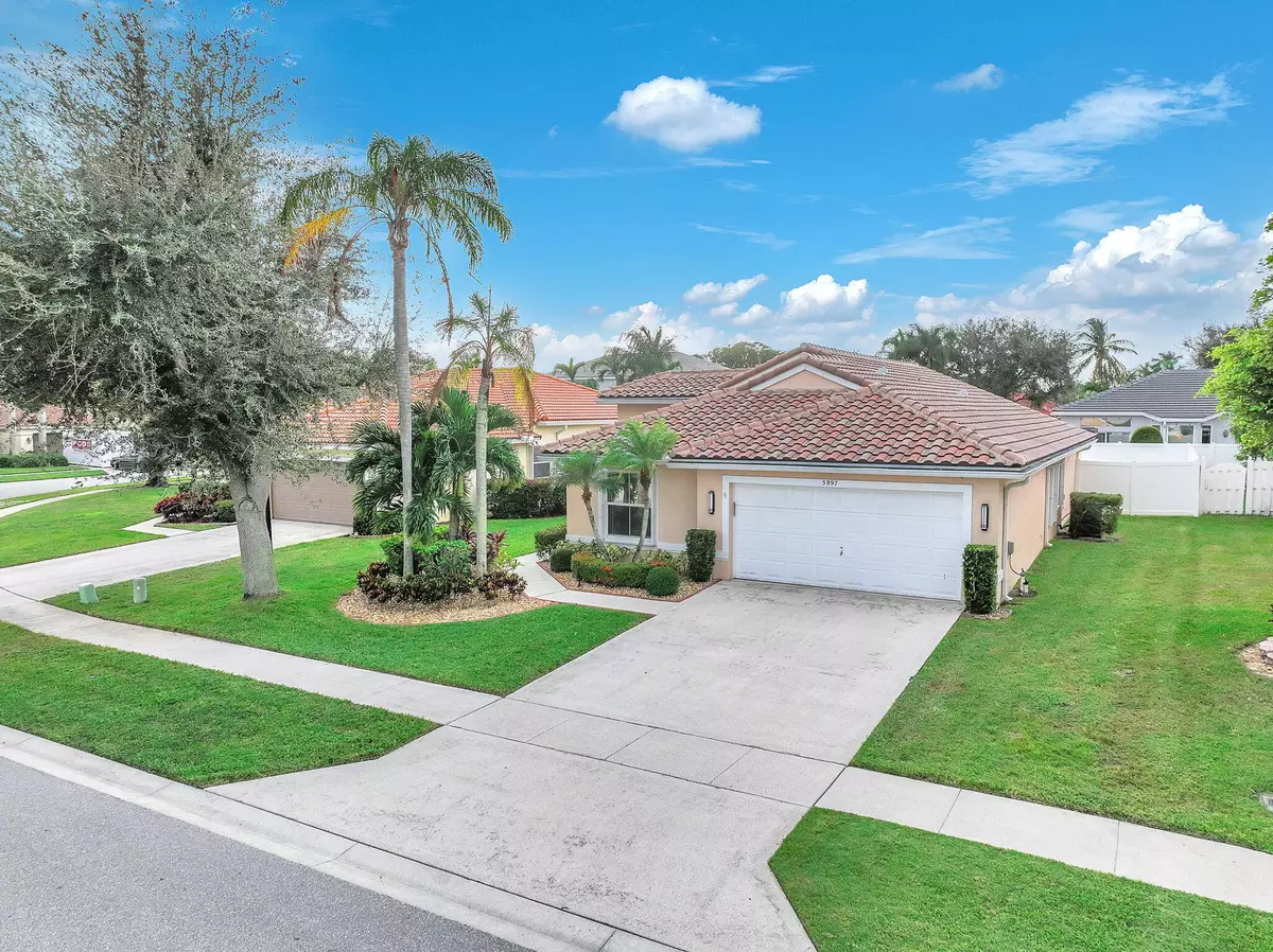 Lake Worth, FL 33463,5997 Las Colinas CIR