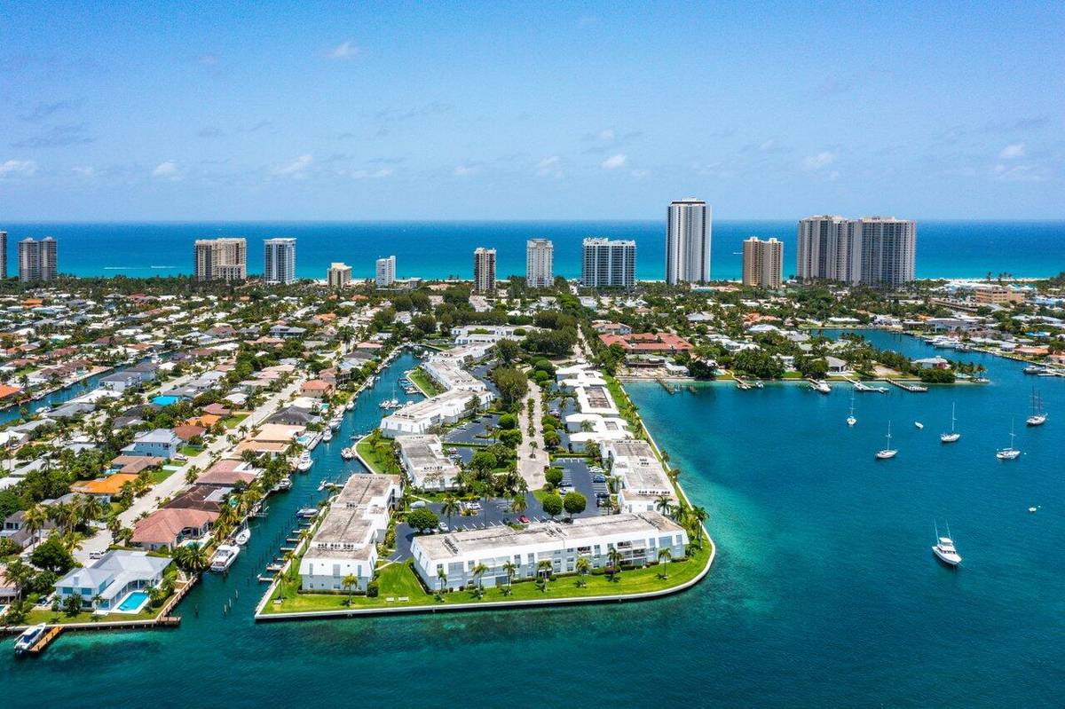 Singer Island, FL 33404,1190 Sugar Sands BLVD 515