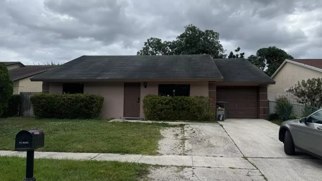 7309 W Willow SPG, Boynton Beach, FL 33436