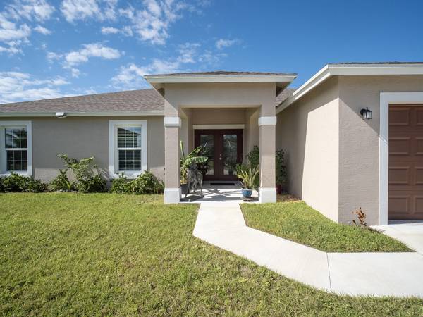 Port Saint Lucie, FL 34953,3262 SW Martin ST