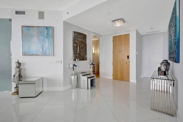 Bal Harbour, FL 33154,9703 Collins Ave Ph888