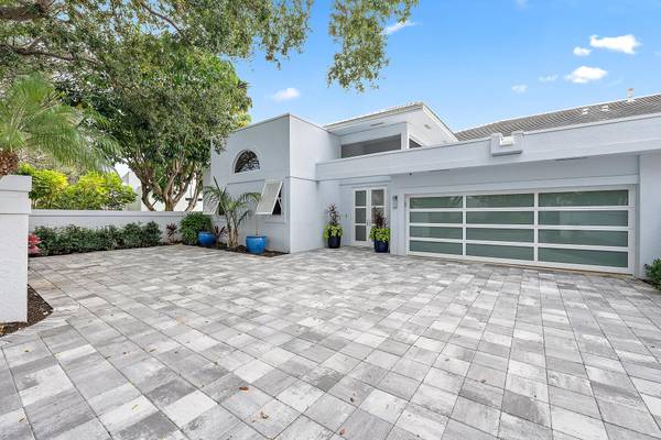 103 Waters Edge DR, Jupiter, FL 33477