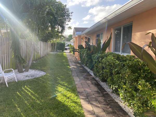 Lake Worth Beach, FL 33460,914 N J ST 4