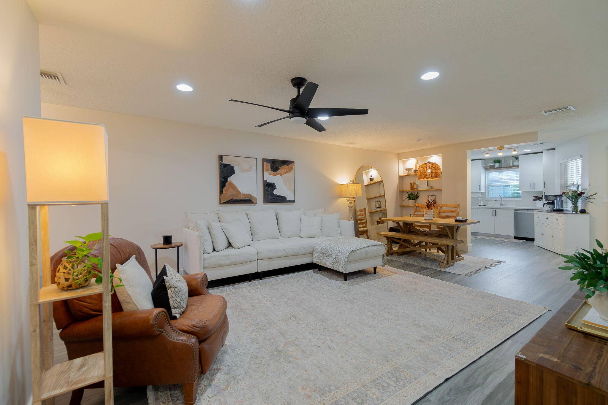Greenacres, FL 33413,803 Crosswinds DR