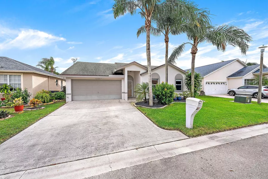 1284 Olympic CIR, Greenacres, FL 33413