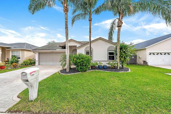 Greenacres, FL 33413,1284 Olympic CIR