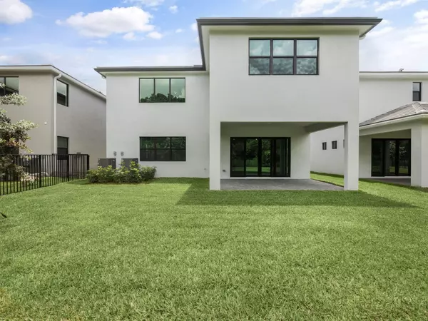 Cooper City, FL 33024,2732 NW 87th TER