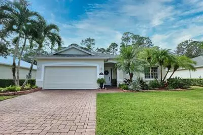 729 S SW Ocracoke SQ, Vero Beach, FL 32968