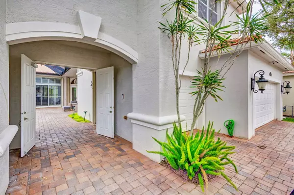 Palm Beach Gardens, FL 33418,231 Sedona WAY