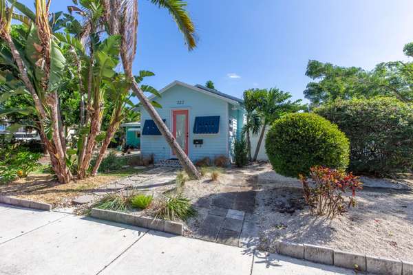 322 N D ST, Lake Worth Beach, FL 33460