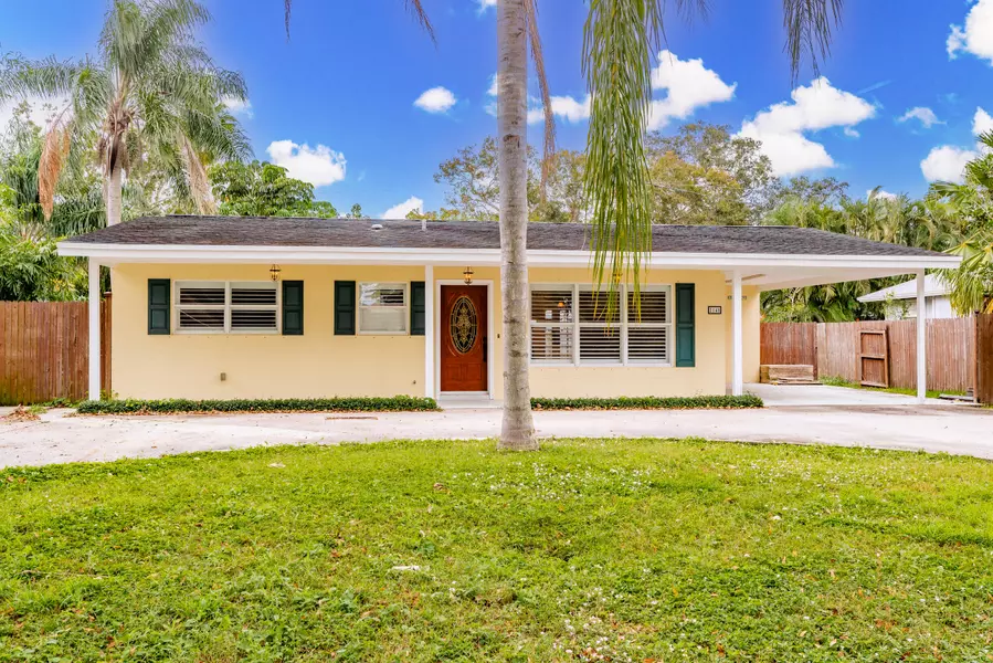 2145 30th AVE, Vero Beach, FL 32960