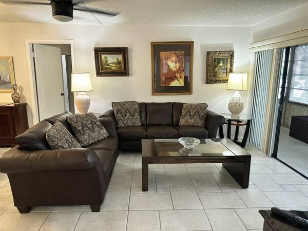 Delray Beach, FL 33484,99 Capri C C