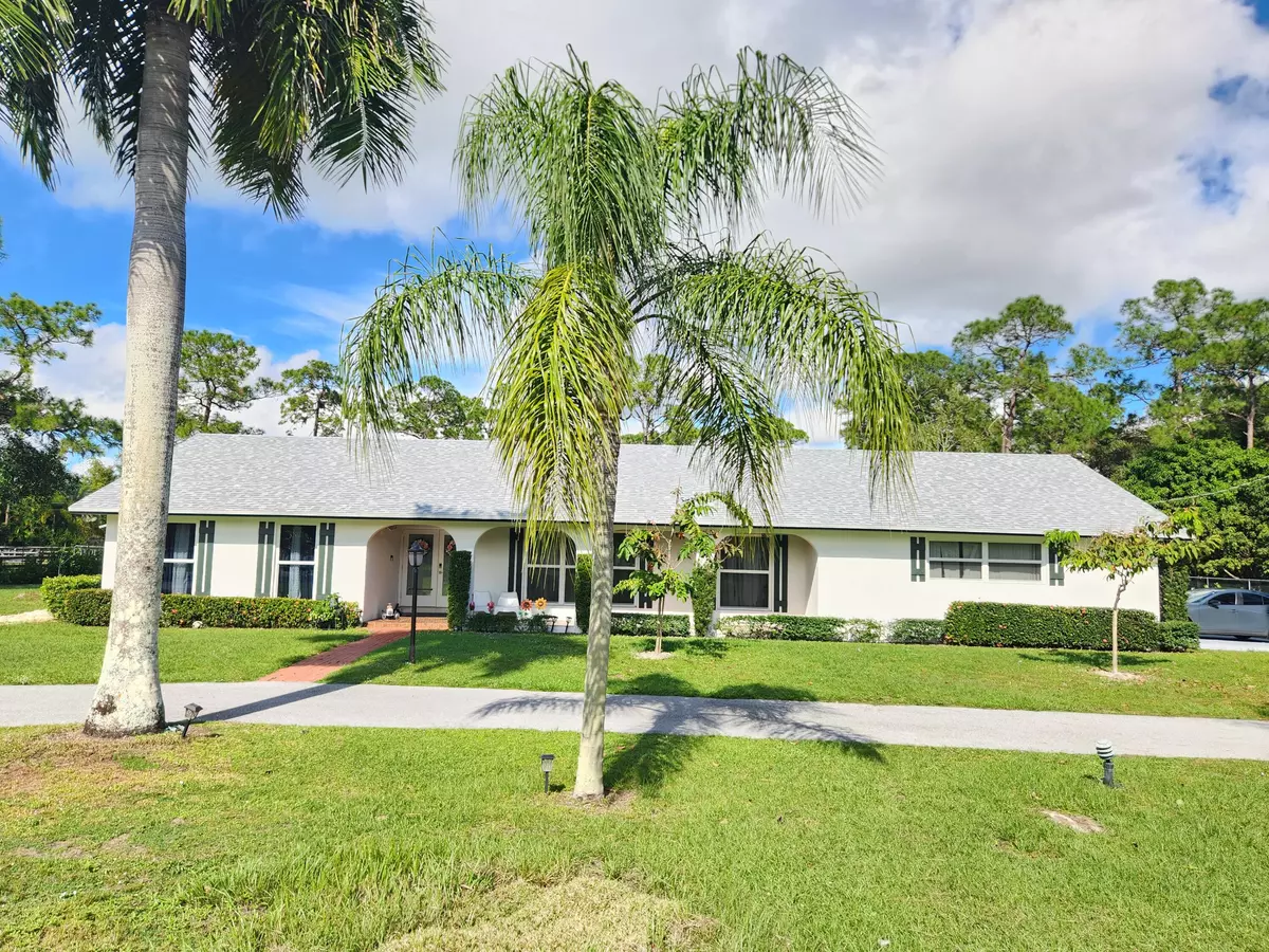 Loxahatchee Groves, FL 33470,12859 Raymond DR