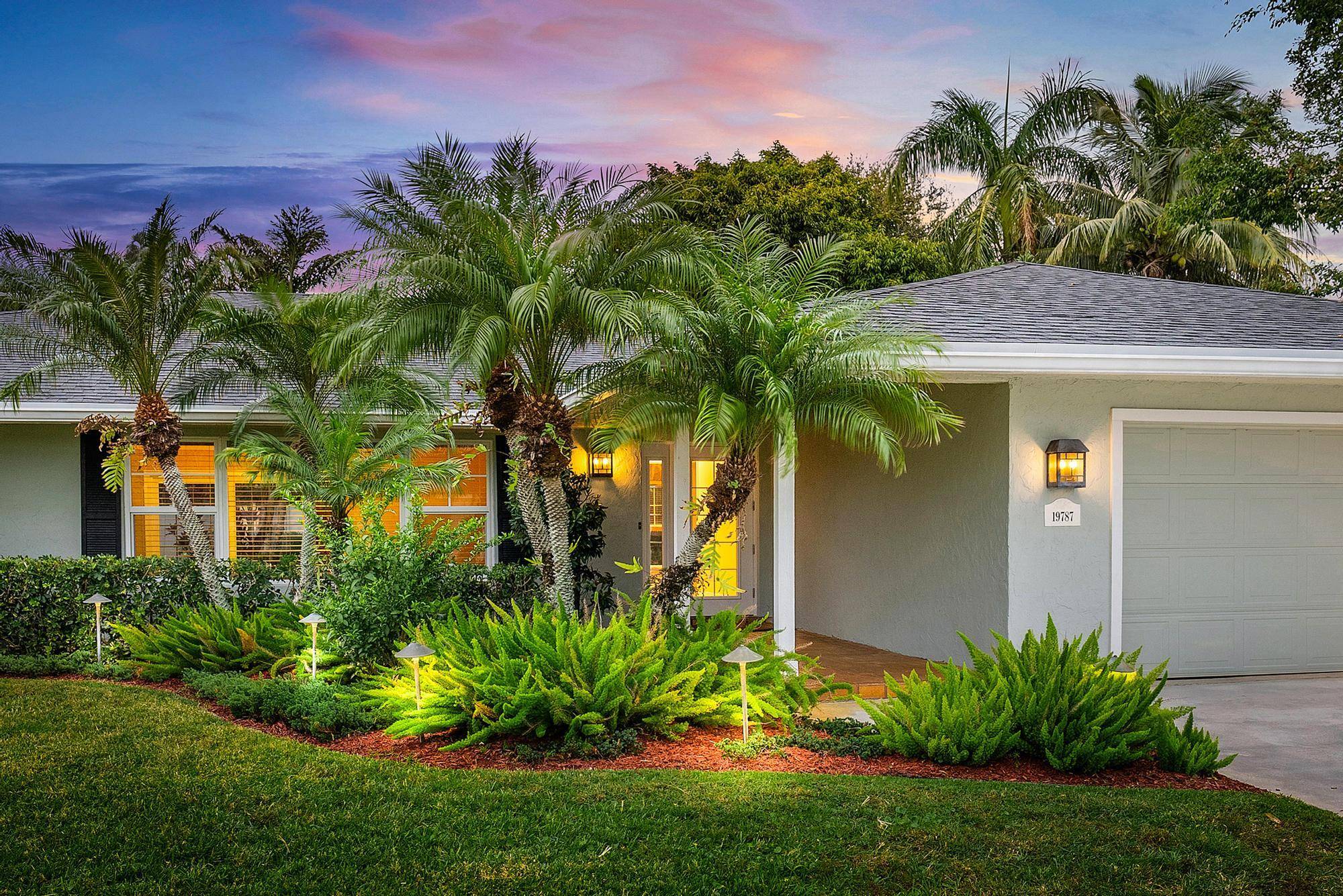 Jupiter, FL 33469,19787 Hibiscus DR