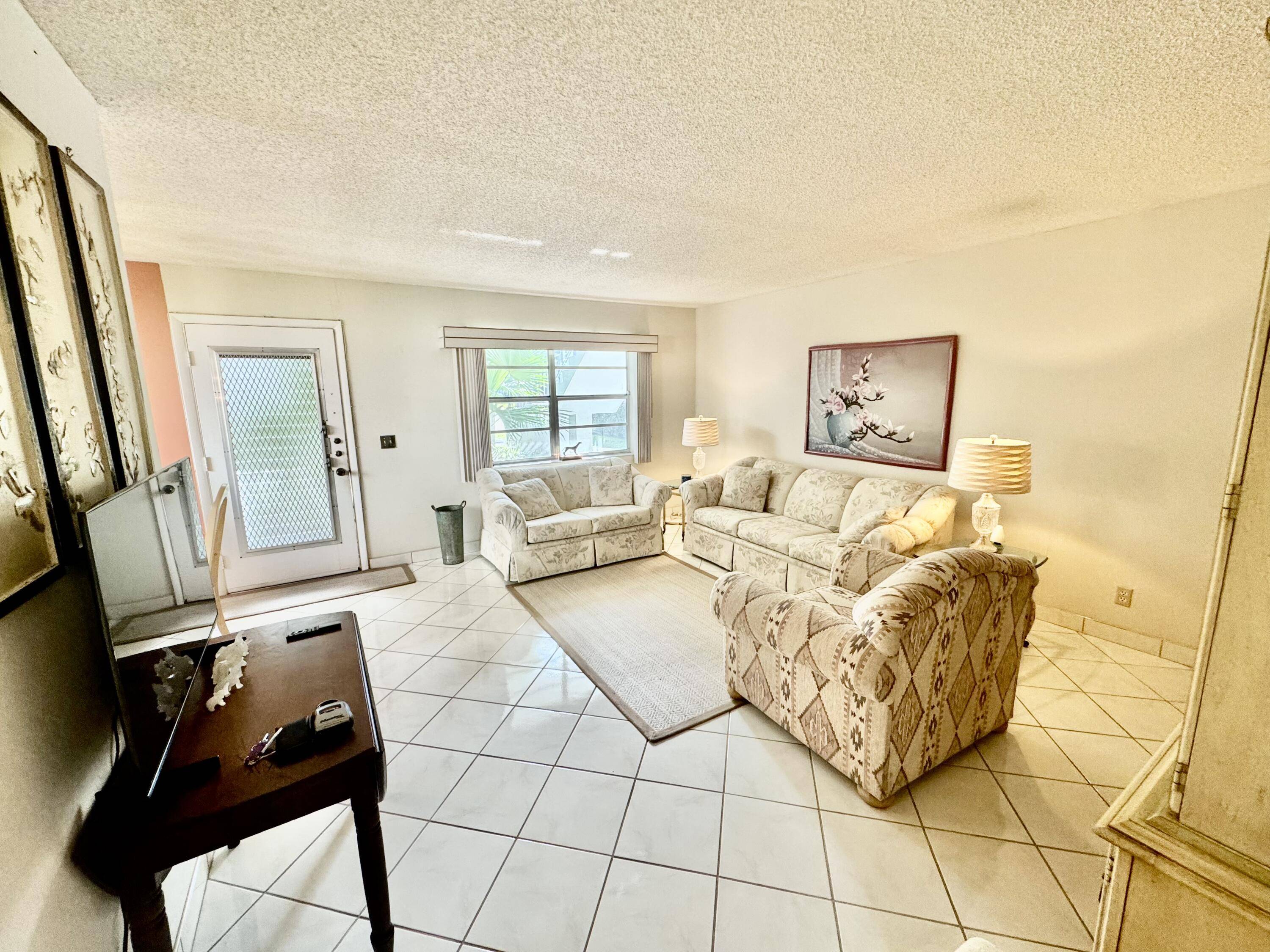 Delray Beach, FL 33484,543 Flanders L