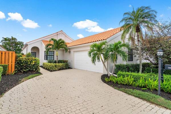 2680 Towle DR, Palm Beach Gardens, FL 33410