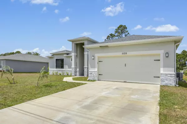 2275 Cogan DR, Palm Bay, FL 32909
