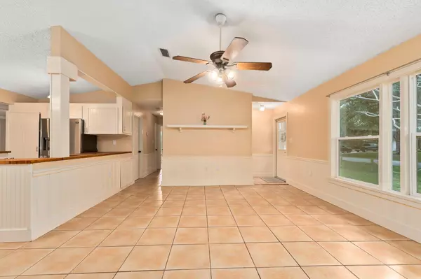 Fort Pierce, FL 34951,7804 Penny LN