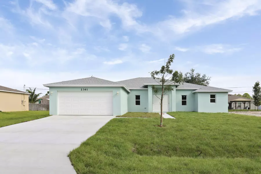 2361 SW Chateau TER, Port Saint Lucie, FL 34953