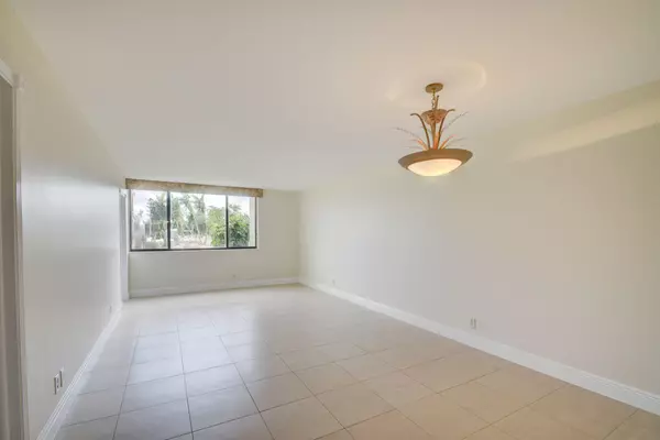 Lake Worth, FL 33467,4363 Trevi CT 108