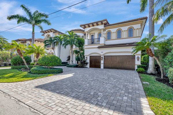 Delray Beach, FL 33483,932 Banyan DR