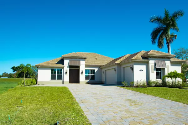 Port Saint Lucie, FL 34953,220 SW Dalton CIR