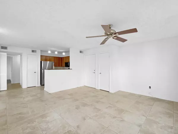 Delray Beach, FL 33444,1335 Crystal WAY A