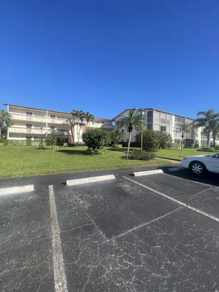 33 Brighton A, Boca Raton, FL 33434