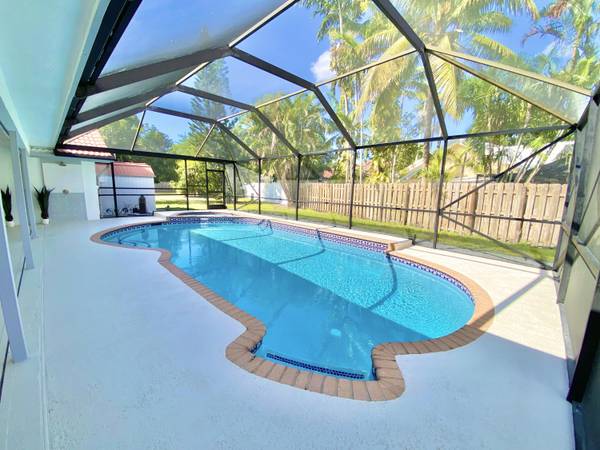 Boynton Beach, FL 33437,9617 Majestic WAY