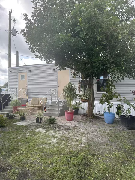 3550 Us Highway 1 129, Fort Pierce, FL 34982