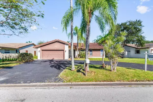 10515 NW 70th ST, Tamarac, FL 33321