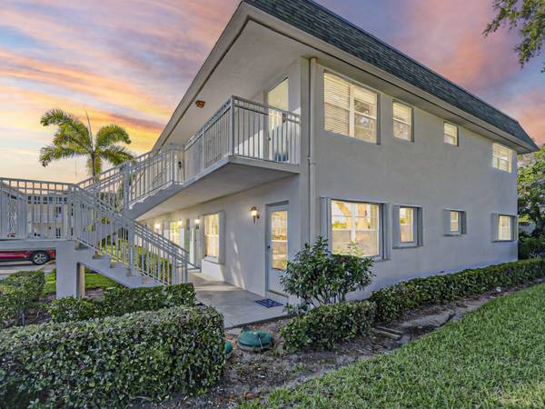 2800 Indian River BLVD R1, Vero Beach, FL 32960