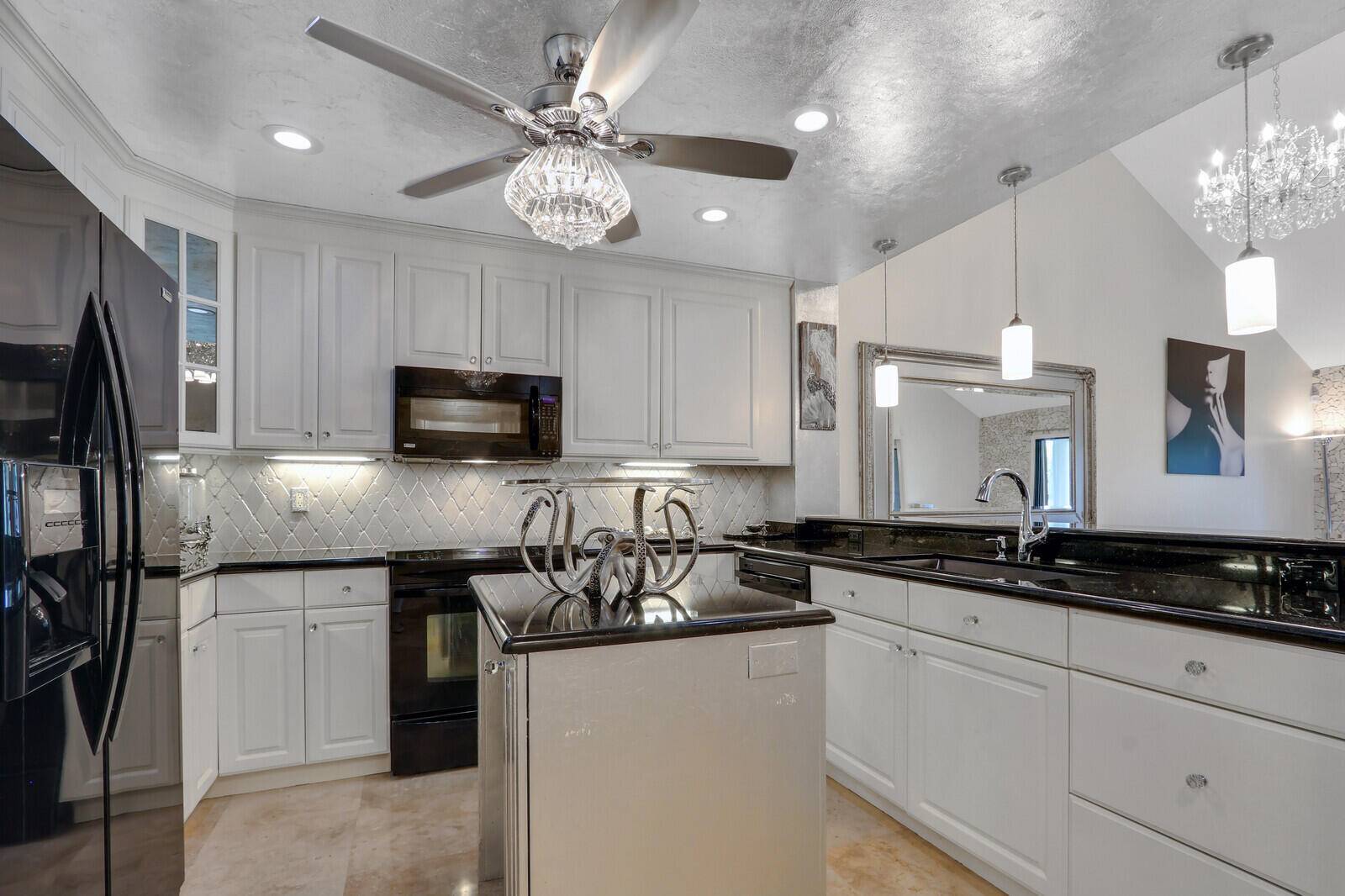 Hobe Sound, FL 33455,6136 SE Georgetown PL