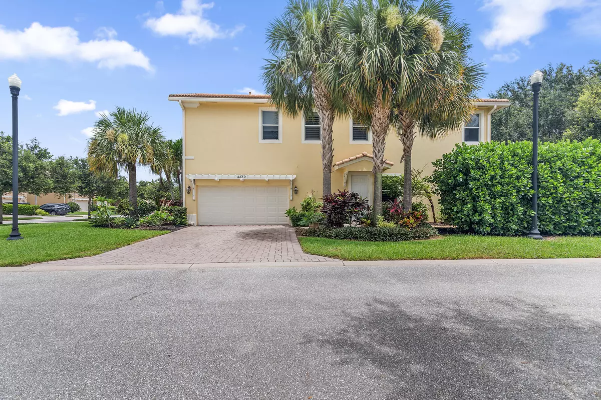 Palm Beach Gardens, FL 33418,4559 Cadiz CIR