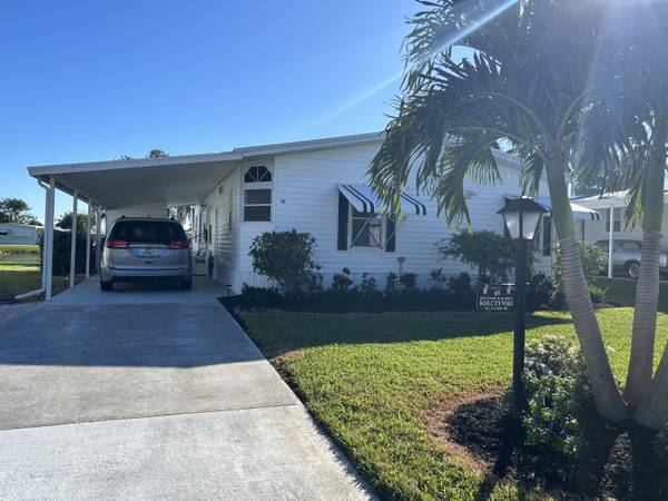 Jensen Beach, FL 34957,45 Village LN