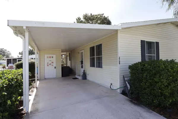 Port Saint Lucie, FL 34952,3709 Fetterbush CT