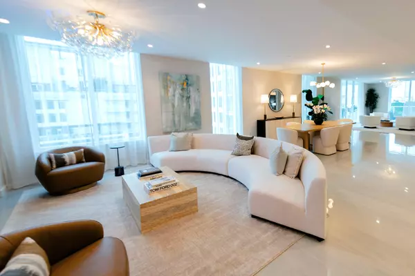 Boca Raton, FL 33432,220 SE Mizner BLVD 401